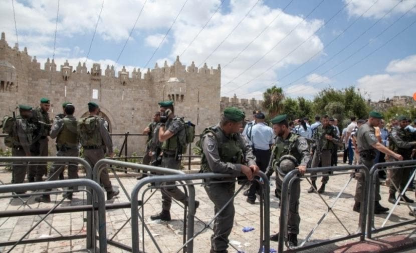 Occupation raids Jerusalem ex-prisoners