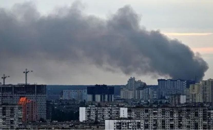 Kyiv casualties amid Russian shelling