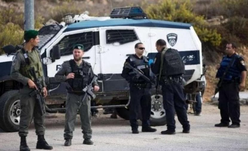 Occupation forces raid Galilee school