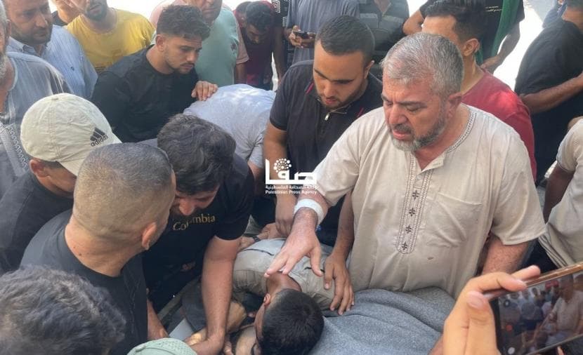 Gaza doctors face toll for staying with families