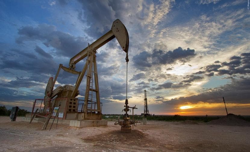 Oil drop impacts European stocks