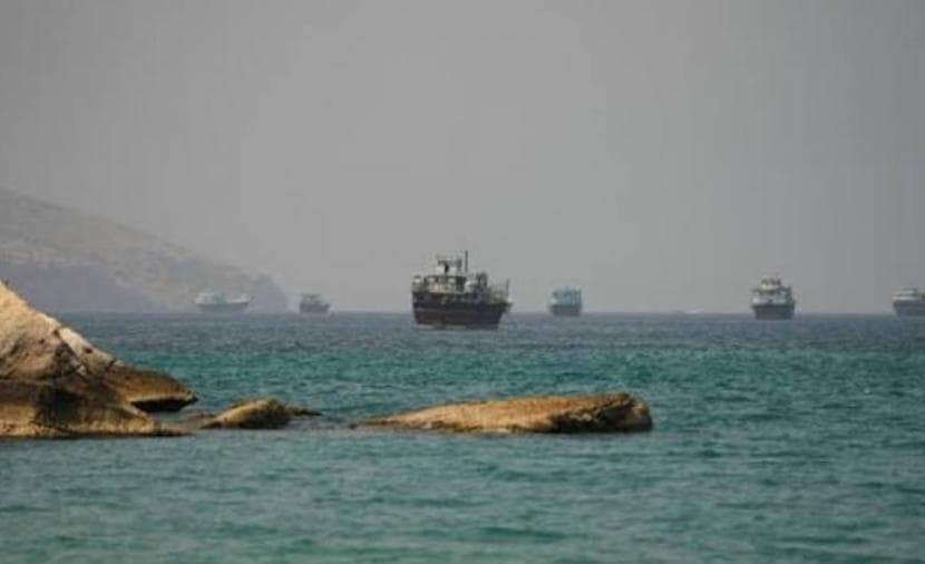 أمريكا تحدد أوقات عبور ناقلات عبر هرمز