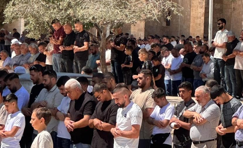 حماس تدعو لزيادة التواجد في الأقصى