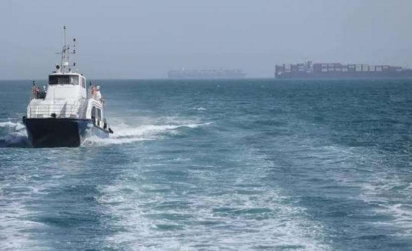 Iran considers Strait of Hormuz deal with Oman