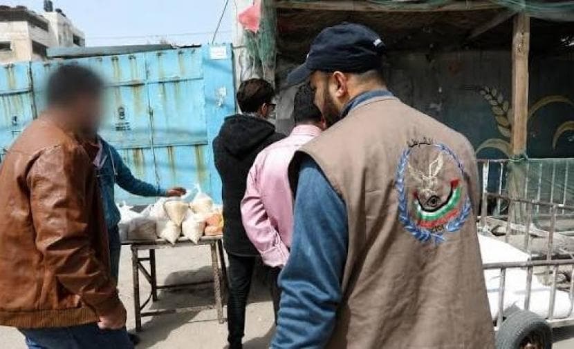 مباحث رفح تتلف 90 كم من الأفوكادو الفاسد