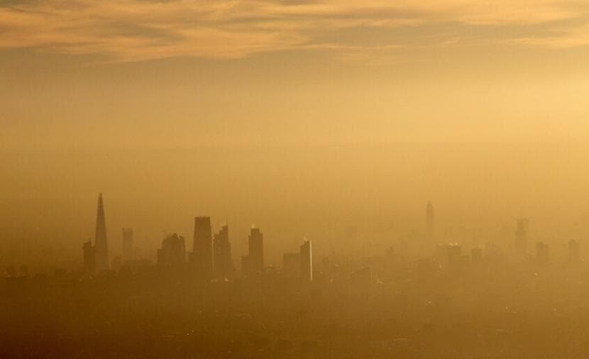 Air Pollution and Suicide Risk
