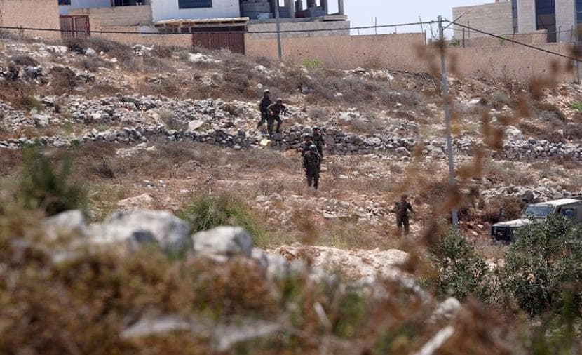 الاحتلال يزيد من استيلائه على أراضي فلسطين