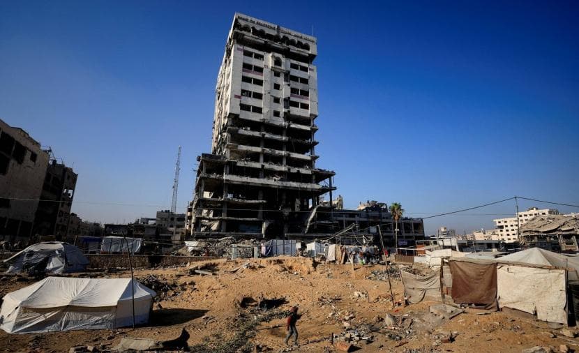 Gazan government plans evacuation of 255 risky buildings