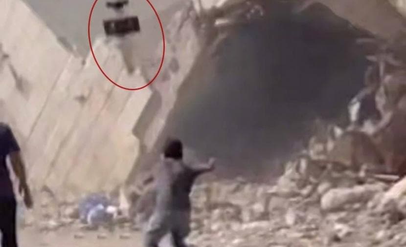 EMHR: Zineti child killed by Israeli guided bomb
