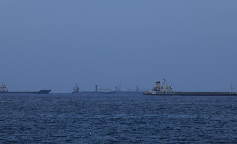 Iranian Guard claims oil tanker attack