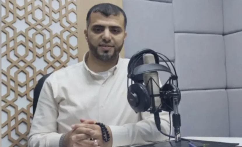 Palestinian Journalists mourn Al-Najjar