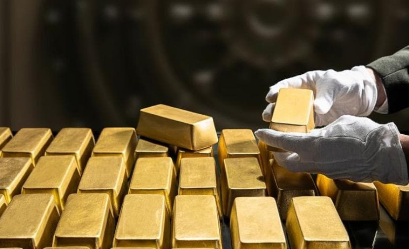 توقعات بهبوط مؤقت للذهب قبل قرار الفائدة