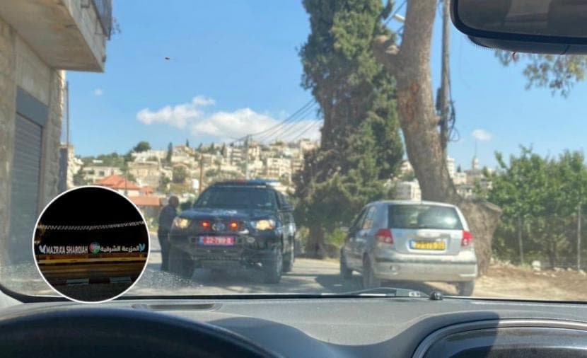 الاحتلال يسحب مركبتين من الطيبة