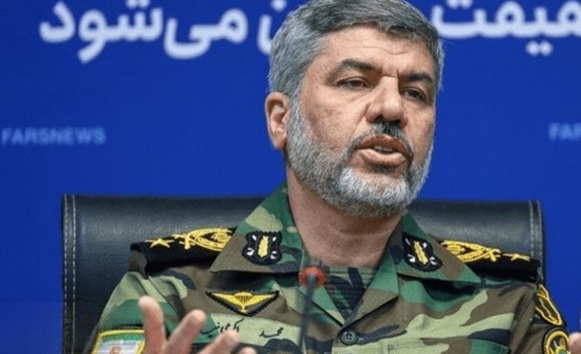 إيران تكشف عن مخزون الصواريخ والمسيرات