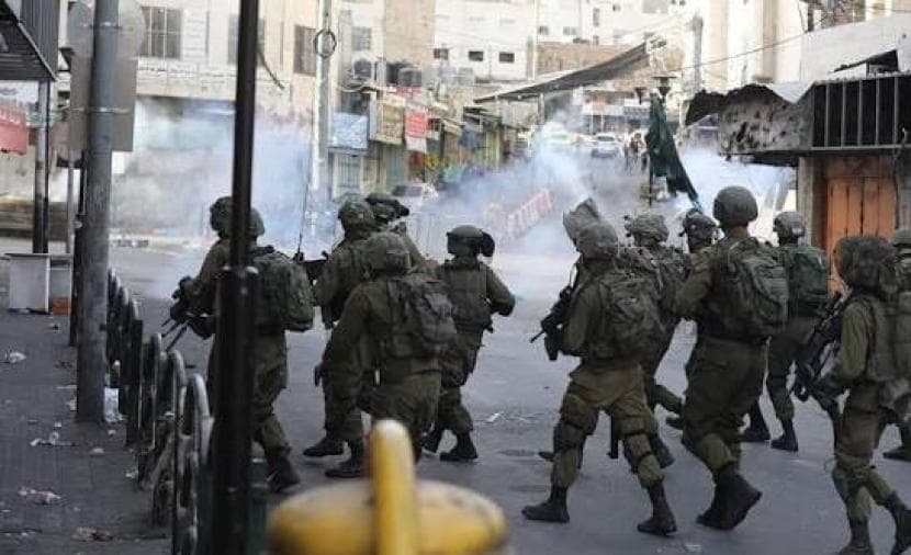 Occupation detains two youth in Salwad amid clashes