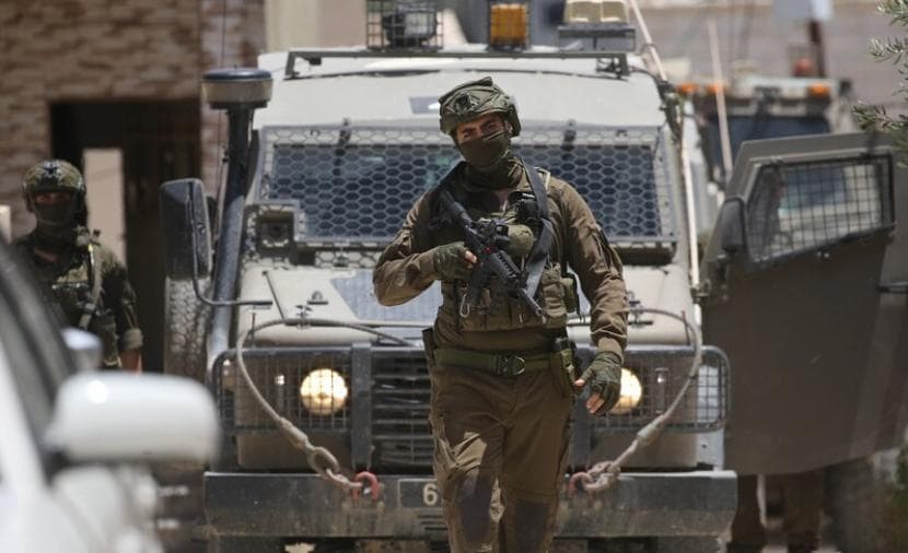 Forces raid homes and seize recordings west of Salfit