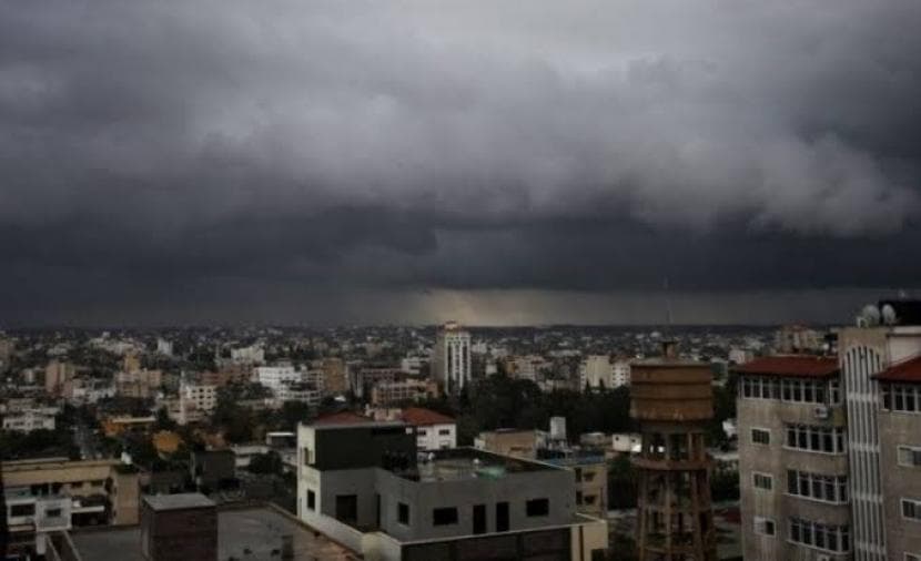 Palestinian Weather Reports Drop in Temperatures