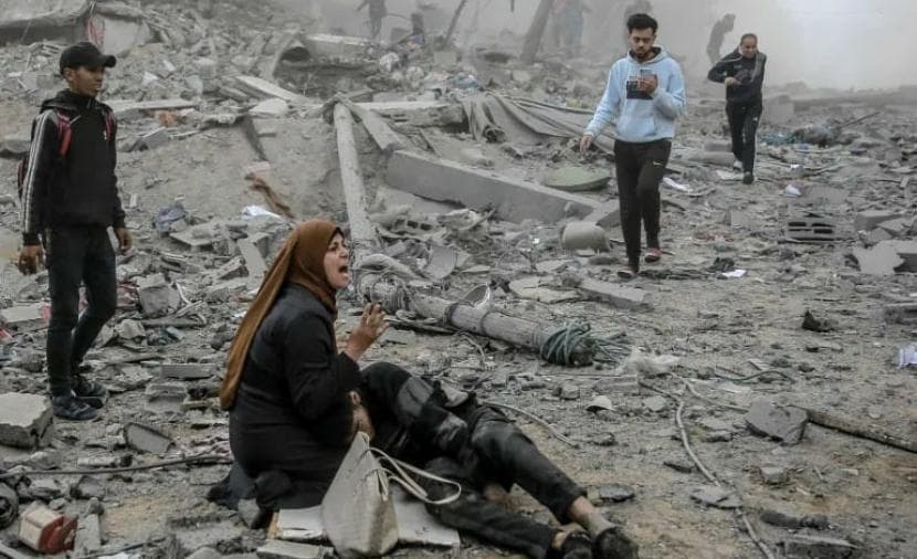 Le Monde: Gaza bombing expected to cause many casualties