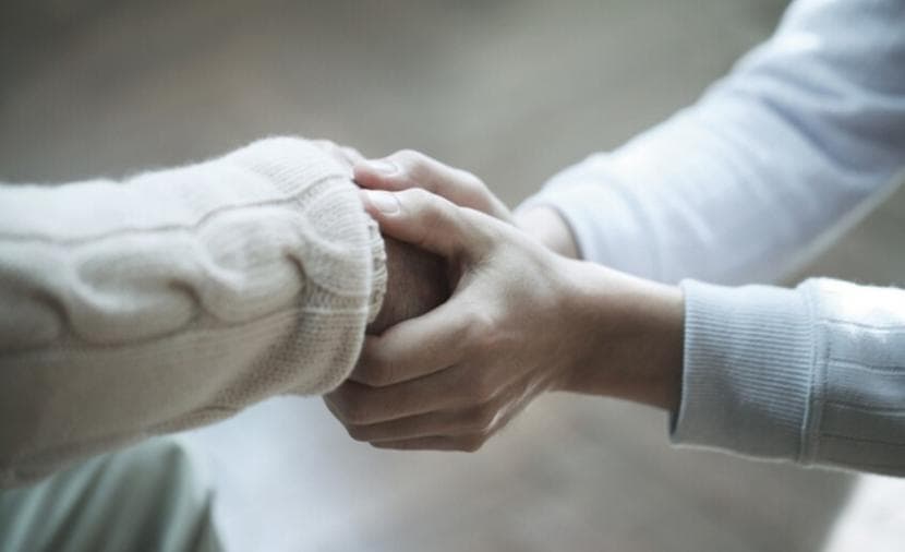 Assisting Others May Slow Brain Aging