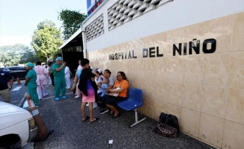 Panama hit by 7.7 quake injuring 15
