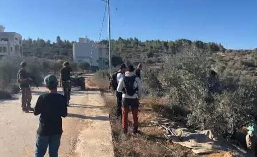 اعتقال شاب وطرد مزارعين في نابلس وسلفيت