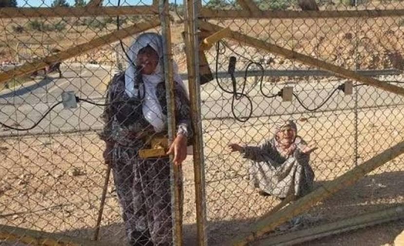 الاحتلال يجبر مزارعين على ترك أراضيهم غرب سلفيت