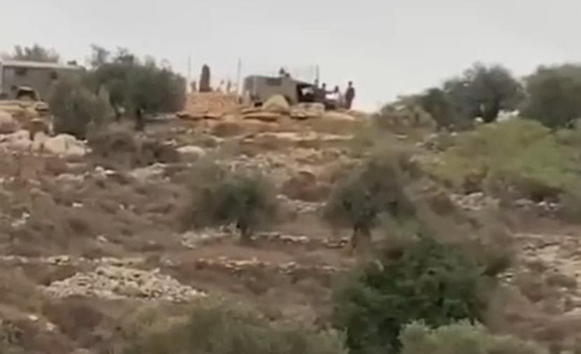 حملة الاحتلال تداهم وتفرض إجراءات في رام الله