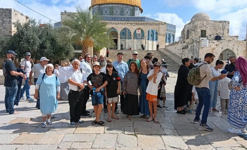 800 settlers enter Al-Aqsa amid Talmudic rites