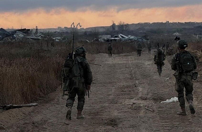 خبير فلسطيني يحدد توقيت الانسحاب من غزة كعقبة أمام التسوية