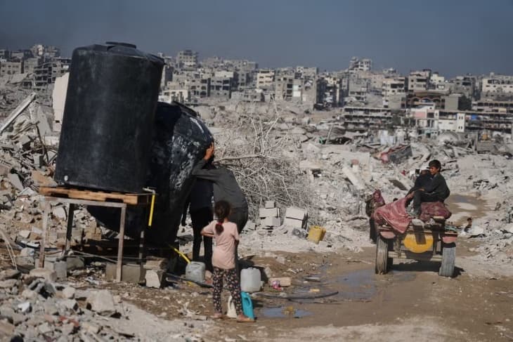 Gaza rubble remains unexamined
