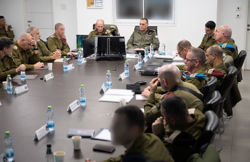 Israeli Historian Criticizes Leadership Since October 7