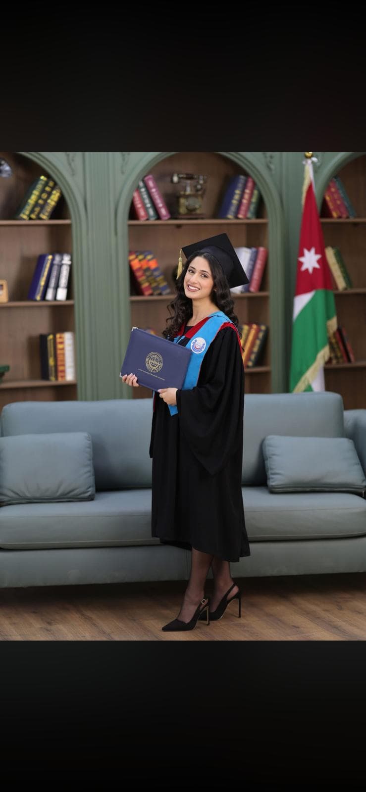 طبيبة غزل عدنان النجداوي رمز الوفاء