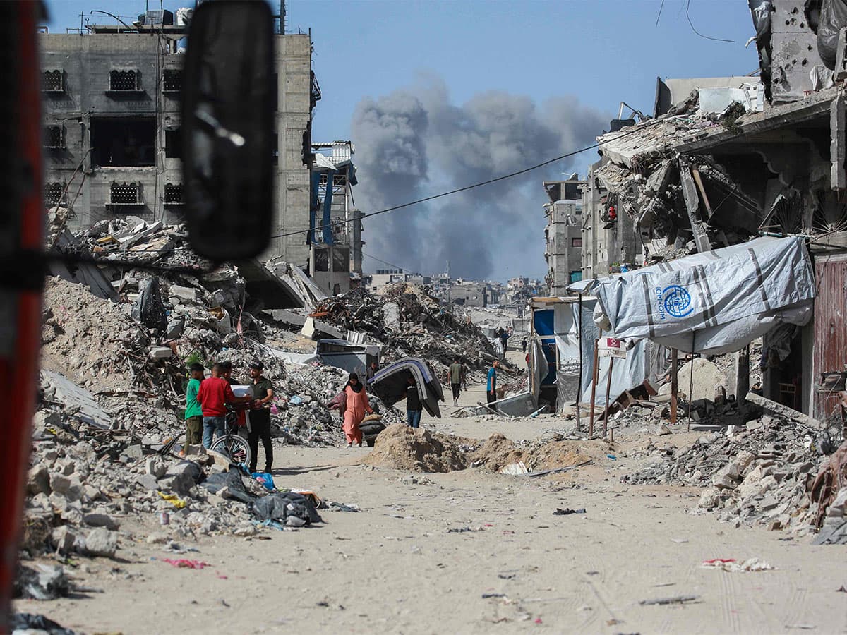 Airstrikes end in Gaza, gunfire persists