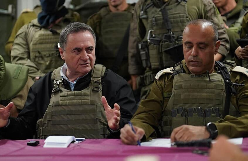 Defense Minister orders new West Bank camp prep
