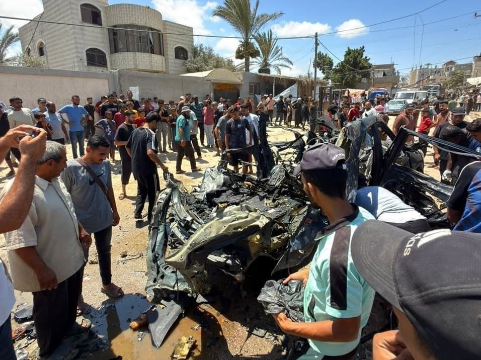 Martyrs and Wounded in Israeli Vehicle Attack South of Deir al-Balah