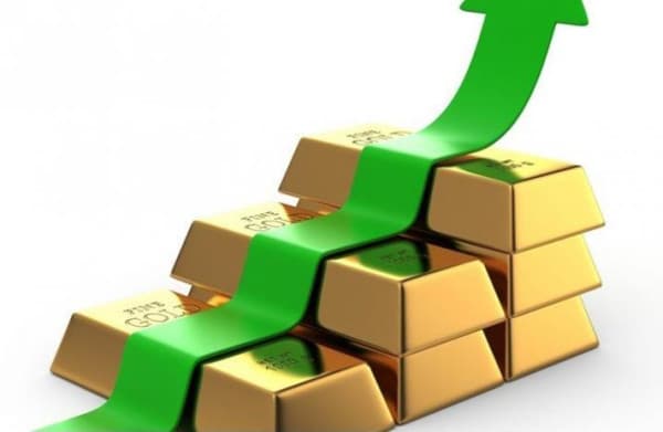 الذهب يرتفع إلى 4486 دولارًا