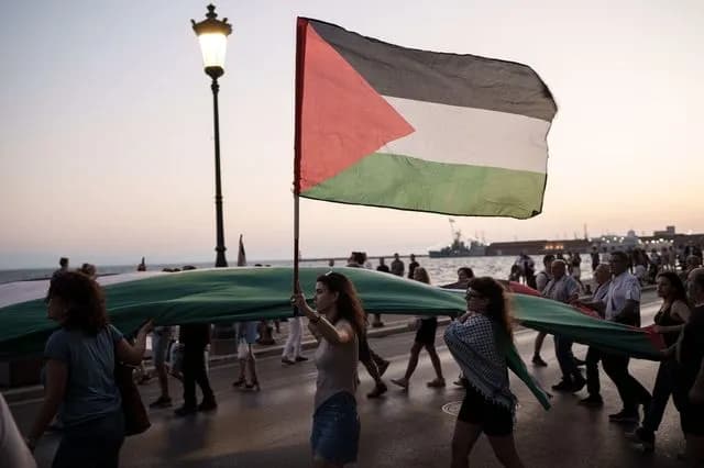Greece sees 91 protests over Israel