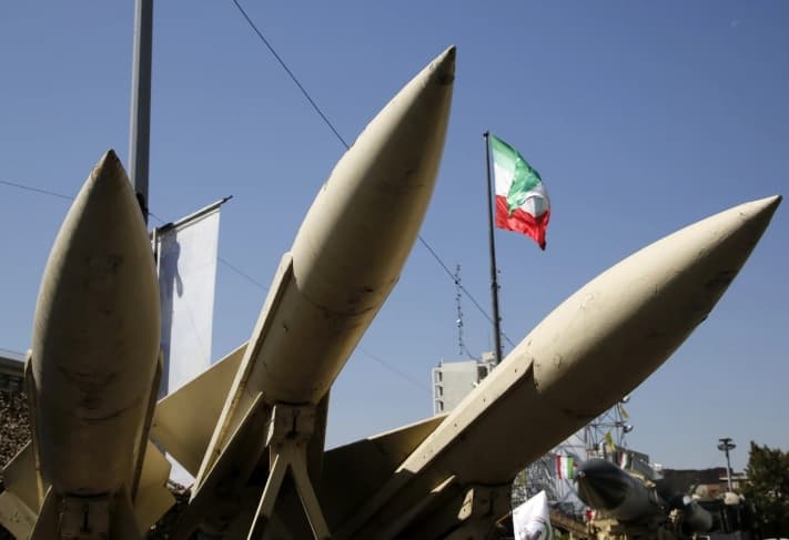 Iran warns Syria of missile threat