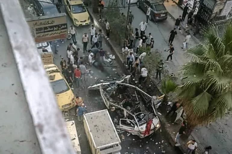 انفجار يستهدف حافلة في جرمانا