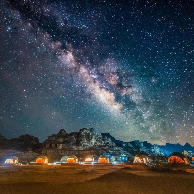 Wadi Rum skies mark 30 meteors per hour