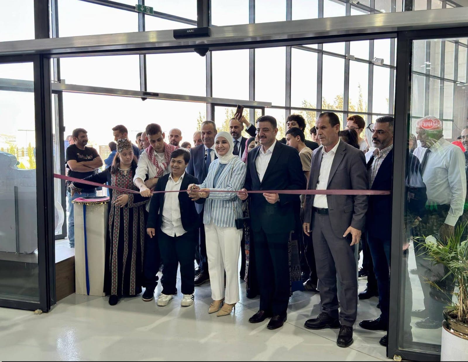 Dar Art Gallery Launches Seventh International Show