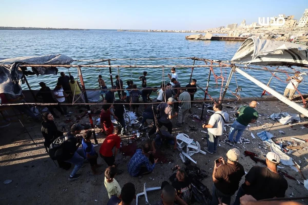 Gaza Port Café Bombing Causes Multiple Victims