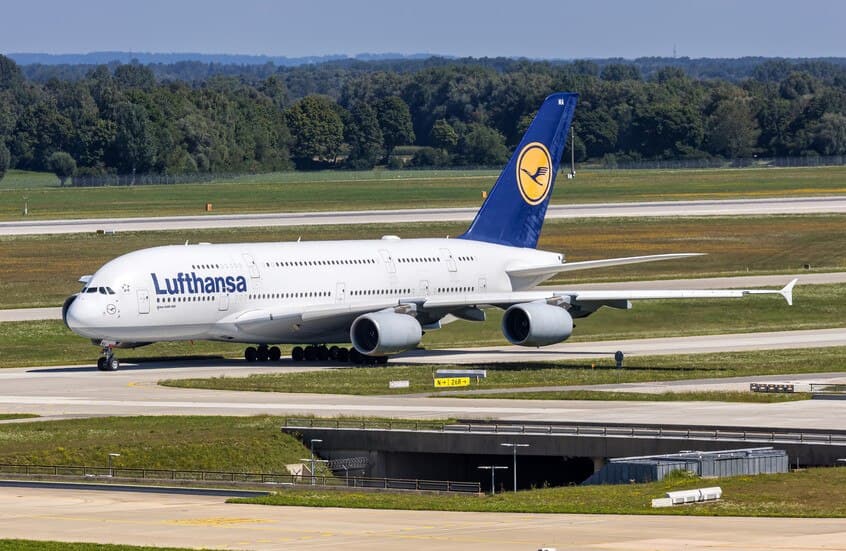 Munich Runway Incidents Avoid Disasters