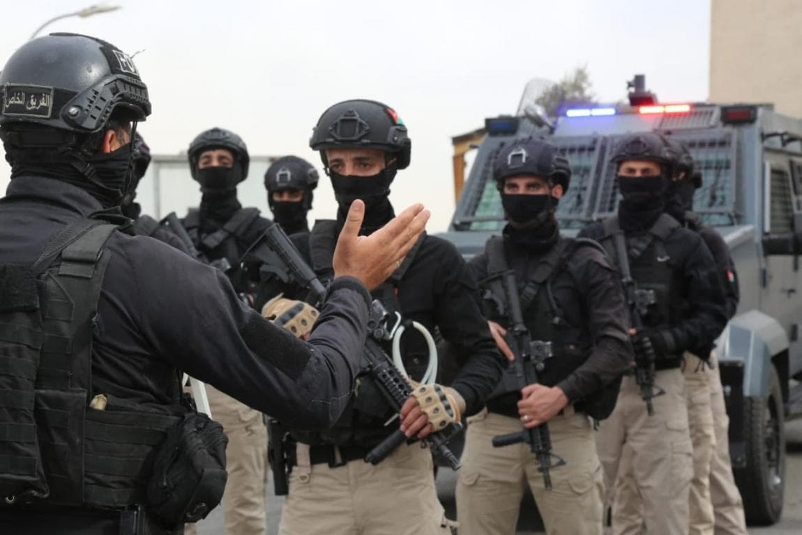 مداهمات أمنيّة تضبط 14 من المجرمين