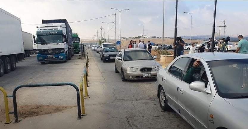 Jabir border faces heavy congestion with 8 km truck lines