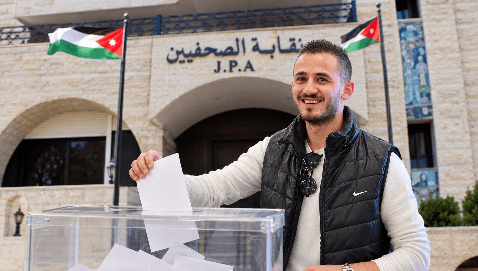 Court Cancels Warning for Journalist Abdullah Oueida