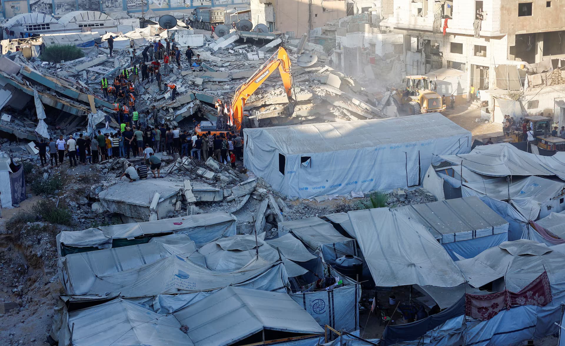 Israeli Shelling Caused Gaza Building Collapse