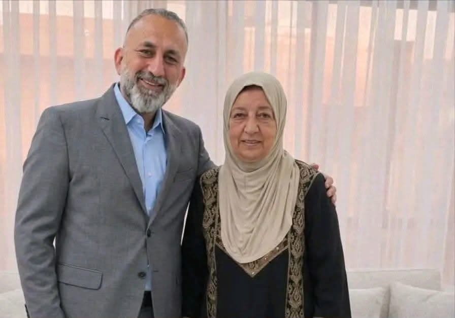 من منسف العزاء إلى منح جامعية مبادرة تميز في عزاء والدة بشار حوامدة