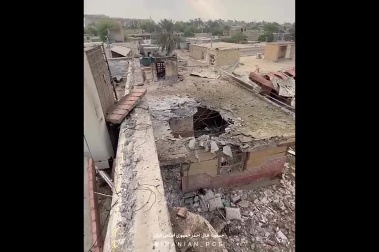 خبراء: استهداف حفل الزفاف الإيراني بأسلحة أمريكية