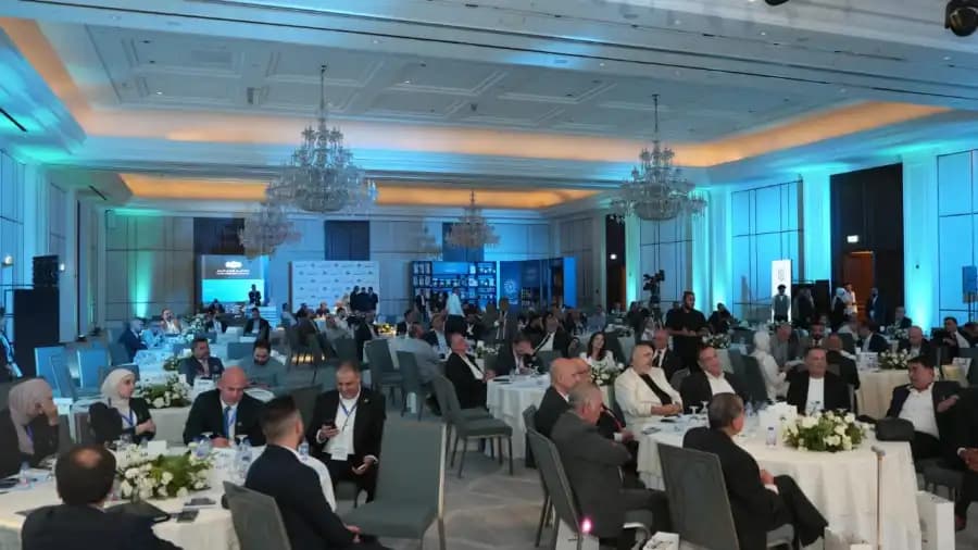 Al-Manaseer Group hosts Housing Sector Investors Forum